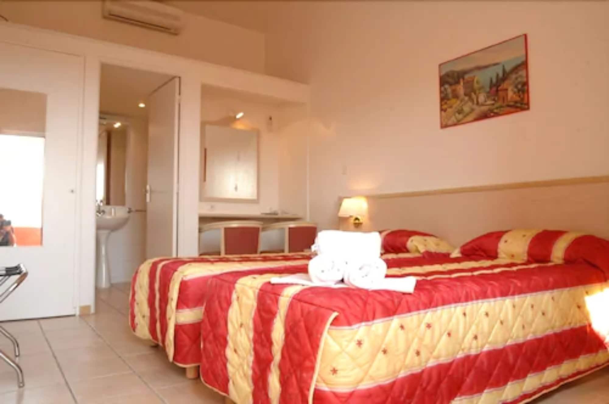 Hotel Residence San Pieru Tarcu Екстер'єр фото