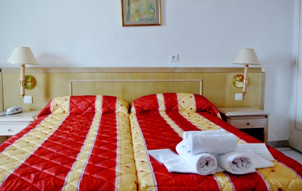 Hotel Residence San Pieru Tarcu Номер фото
